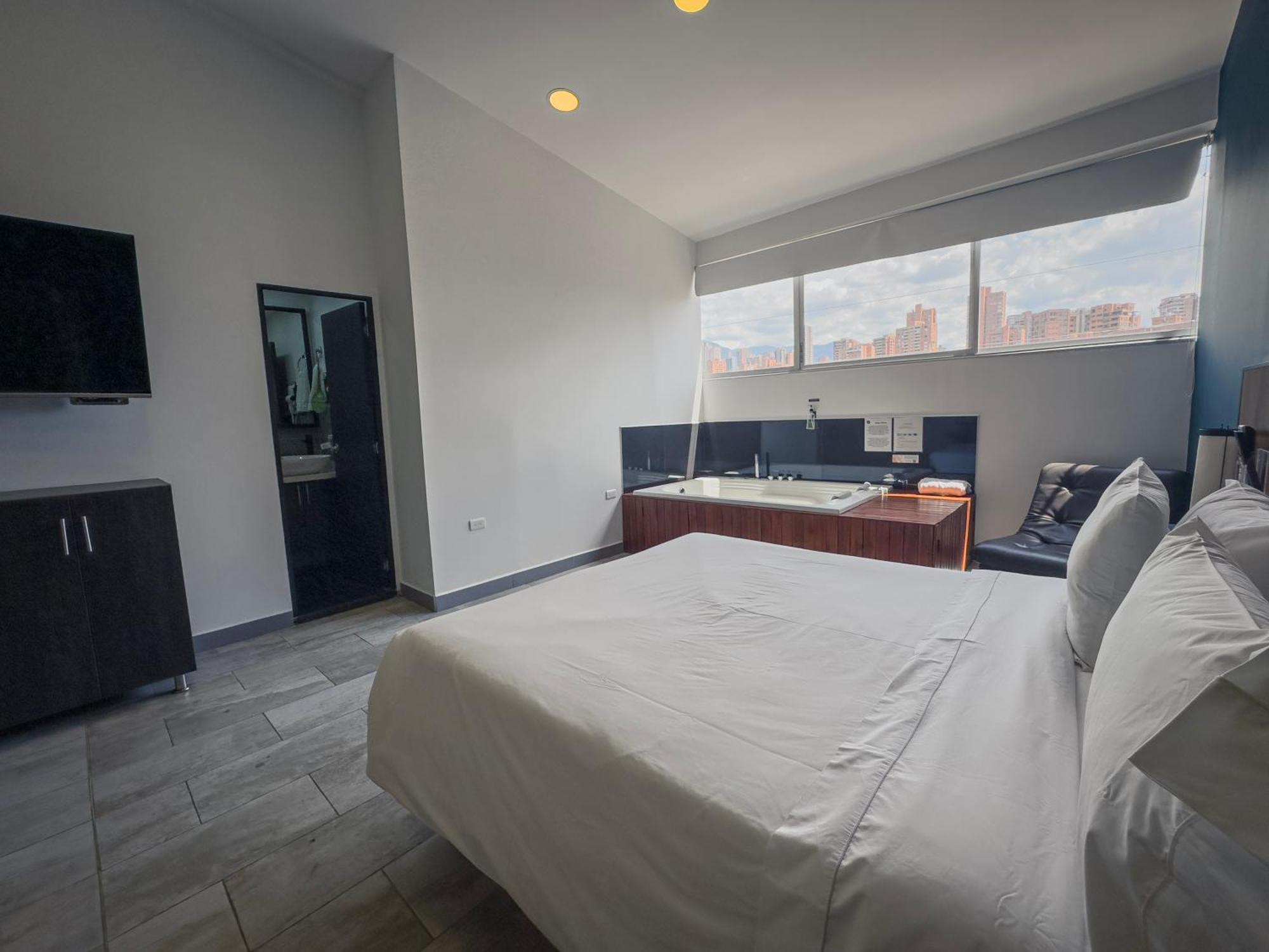 Provenza Lofts Aparthotel Меделин Екстериор снимка