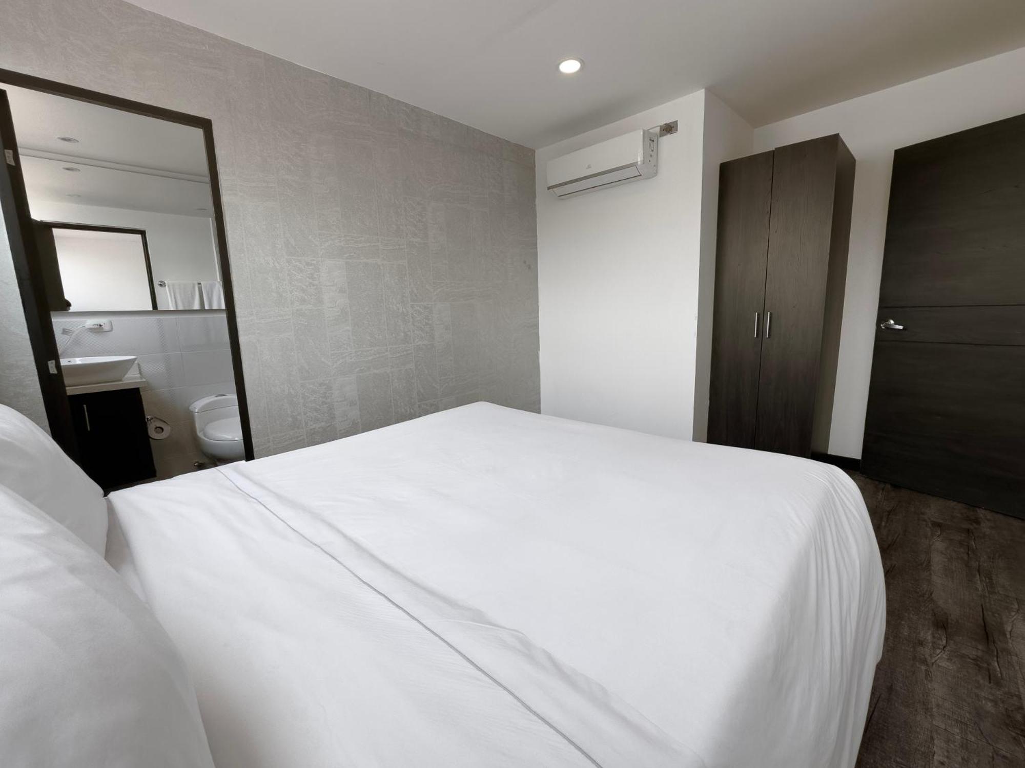 Provenza Lofts Aparthotel Меделин Екстериор снимка