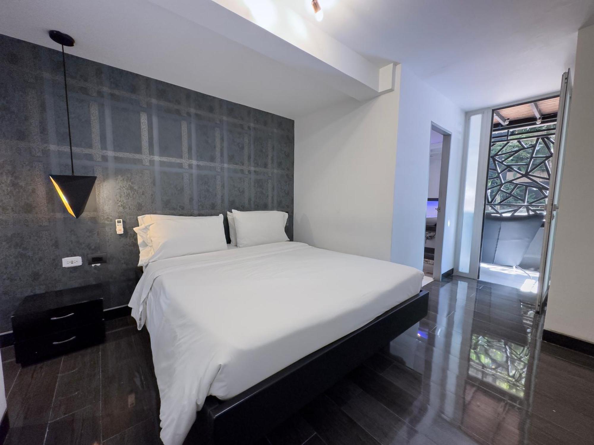 Provenza Lofts Aparthotel Меделин Екстериор снимка